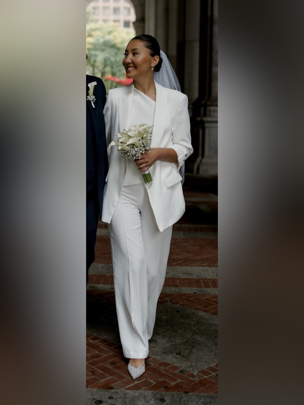 Zara White Blazer with Rolled Sleeves Medium